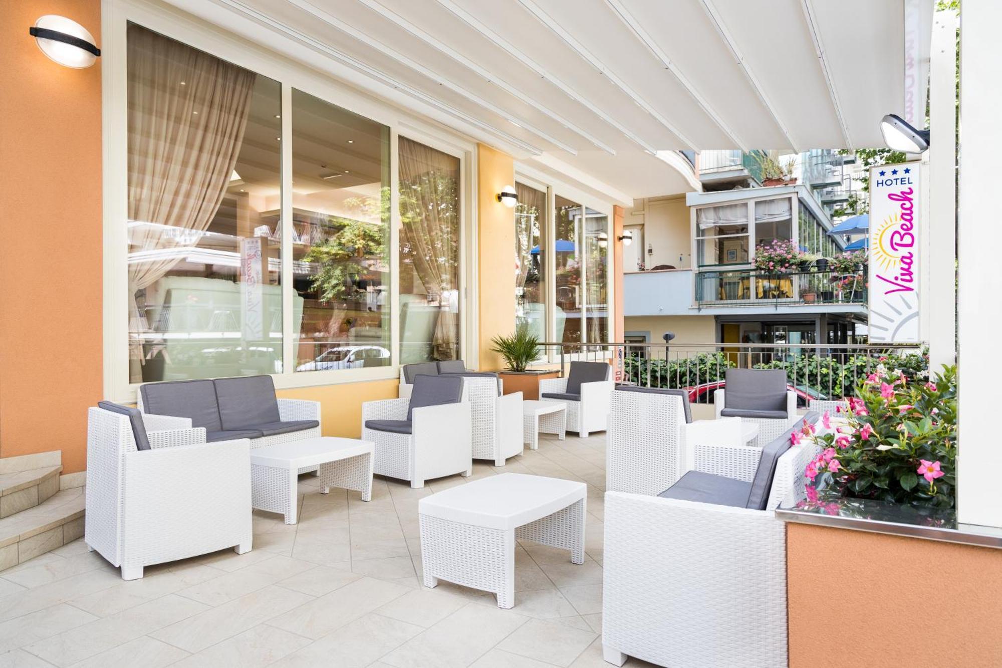 Viva Beach Hotel リミニ エクステリア 写真